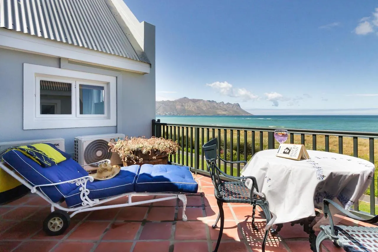 Strand Beach Lodge Villa
