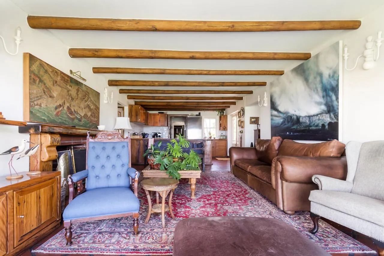 Strand Beach Lodge