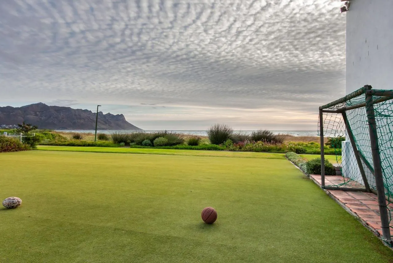 Strand Beach Lodge Villa