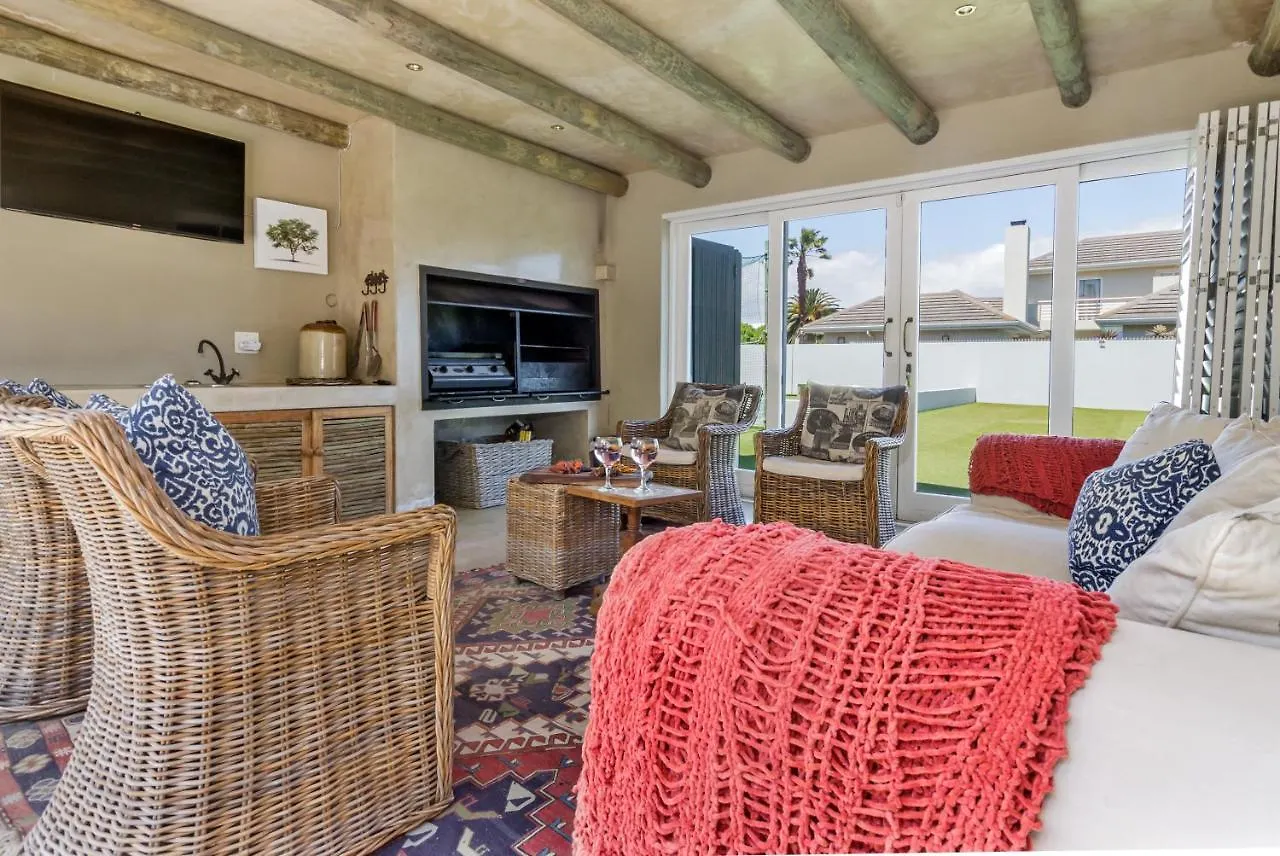 Strand Beach Lodge 0*,  South Africa