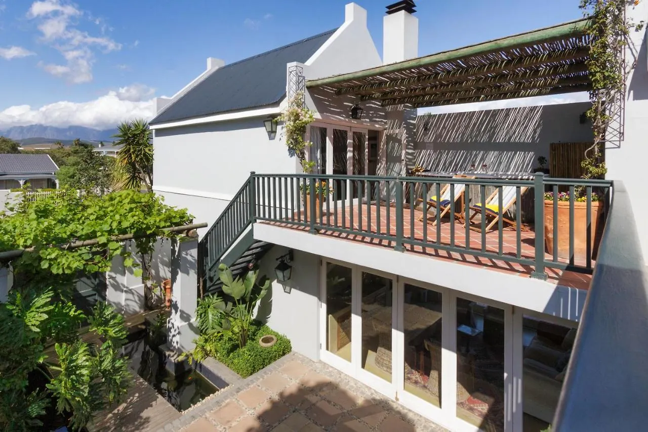 Strand Beach Lodge Villa