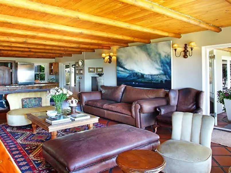 Villa Strand Beach Lodge